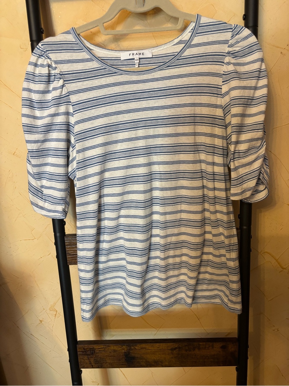 Frame Size M Denim Blue Stripe Puff-Sleeve Women’s Top